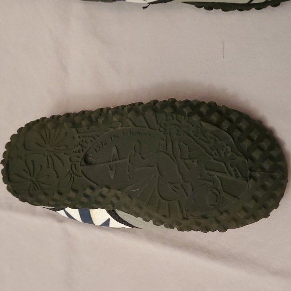 Shark Tooth Water Shoes - Picture 2 of 7